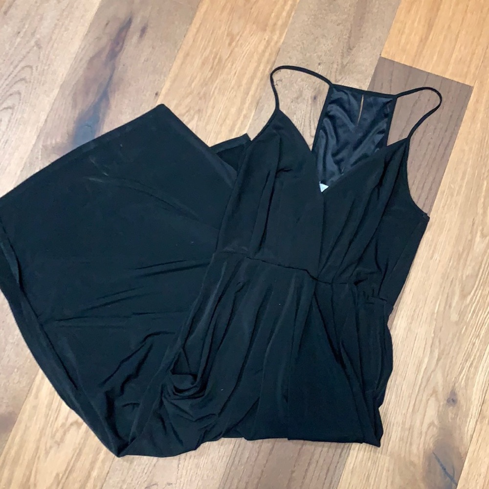 BCBG dress swing pockets